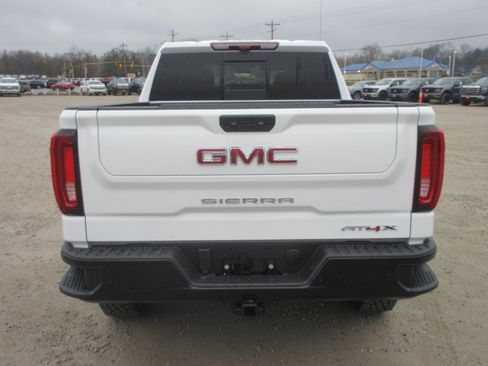 New 2026 GMC Sierra 1500 AT4X image 6
