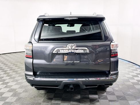 Used 2022 Toyota 4Runner Limited image 4