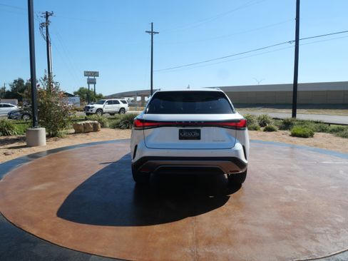 Certified 2024 Lexus RX 350 Premium Plus image 3