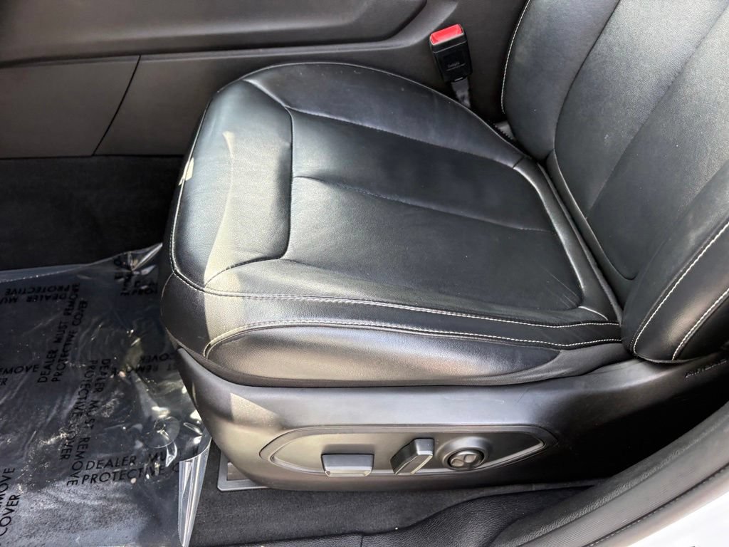 Used 2022 Jeep Grand Cherokee L Limited RWD image 26
