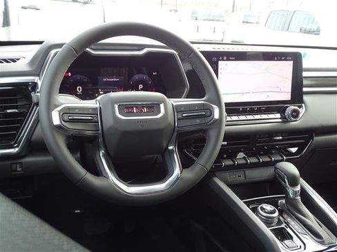 New 2025 GMC Canyon Elevation w/ Convenience Package image 8