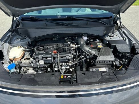 Used 2024 Hyundai Kona Limited FWD image 34