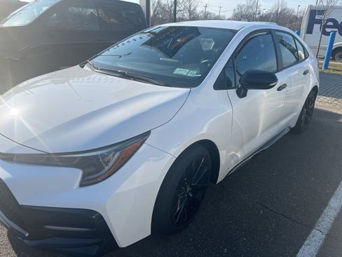 Used 2021 Toyota Corolla SE w/ Carpet Mat Package (TMS) image 1