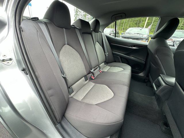 Used 2022 Toyota Camry LE w/ Convenience Package FWD image 24