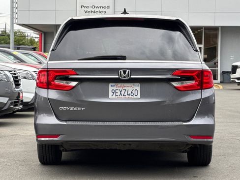 Used 2023 Honda Odyssey EX-L image 5