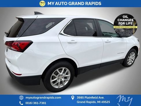 Used 2024 Chevrolet Equinox LT AWD/4WD image 7
