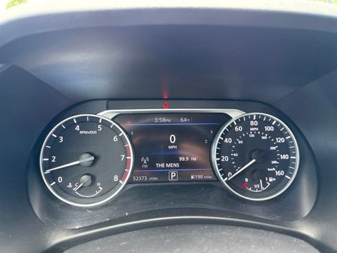 Used 2023 Nissan Sentra SV FWD image 14