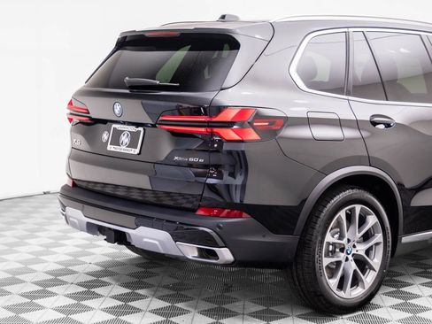 New 2026 BMW X5 xDrive50e w/ Executive Package image 35