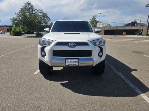 Used 2019 Toyota 4Runner TRD Off-Road AWD/4WD image 8