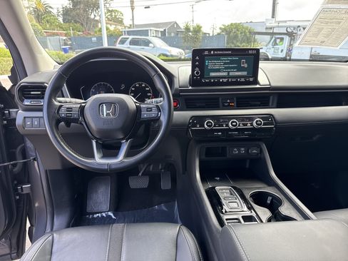 Certified 2024 Honda Pilot EX-L image 16