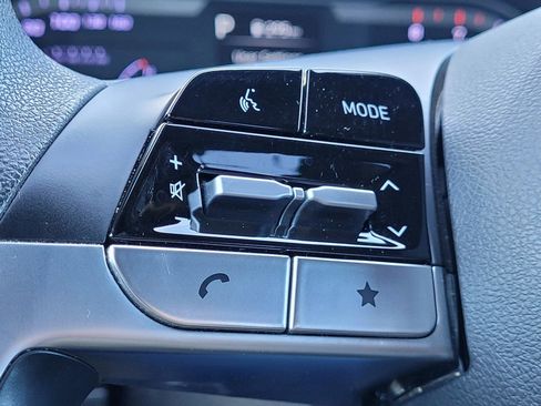 Used 2022 Hyundai Santa Cruz SEL image 30