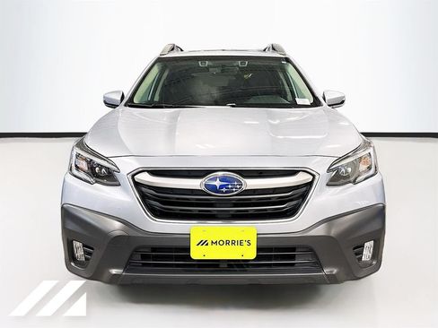 Used 2020 Subaru Outback Premium w/ Popular Package #1 AWD/4WD image 2