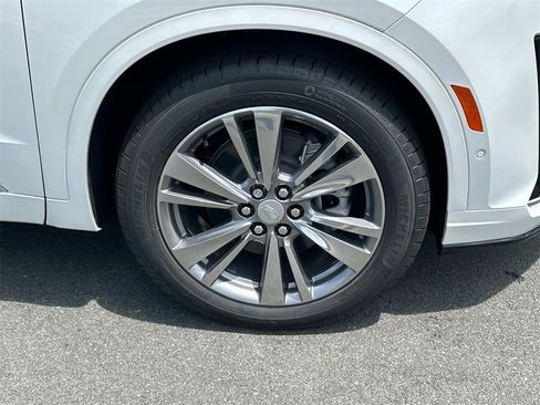 New 2025 Cadillac XT6 Premium Luxury w/ Technology Package image 7