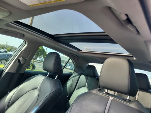 Used 2018 Toyota Camry XSE FWD image 20