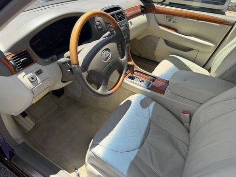Used 2003 Lexus LS 430 RWD image 34