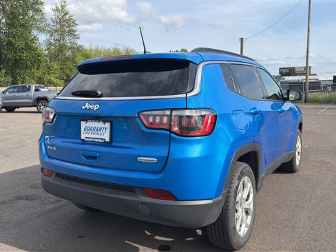 Used 2024 Jeep Compass Latitude AWD/4WD image 22