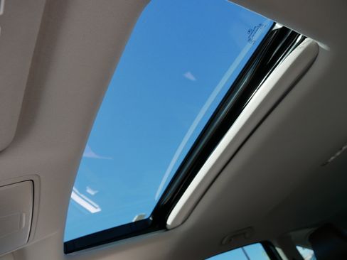 Used 2020 Acura MDX SH-AWD w/ Technology Package image 32