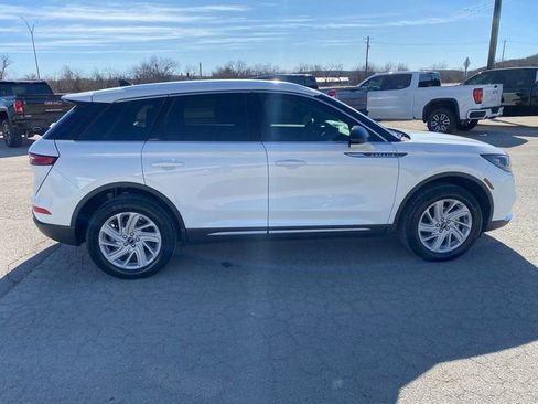 Used 2022 Lincoln Corsair FWD image 7