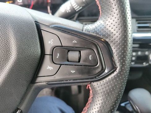 Certified 2024 Chevrolet Trax RS image 20