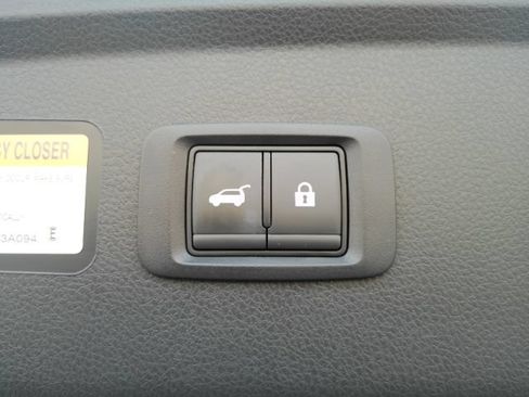 Used 2026 Mitsubishi Eclipse Cross AWD image 25
