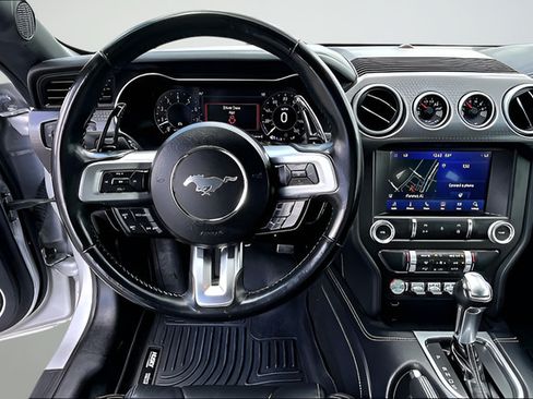 Used 2019 Ford Mustang GT Premium w/ GT Performance Package RWD image 8