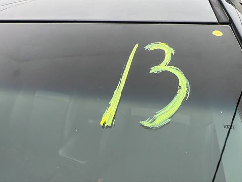 Used 2012 Toyota Camry XLE image 31