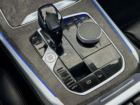 Used 2020 BMW X5 M50i w/ Executive Package image 25