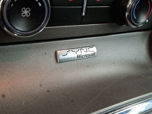 Used 2010 Ford Mustang GT image 22