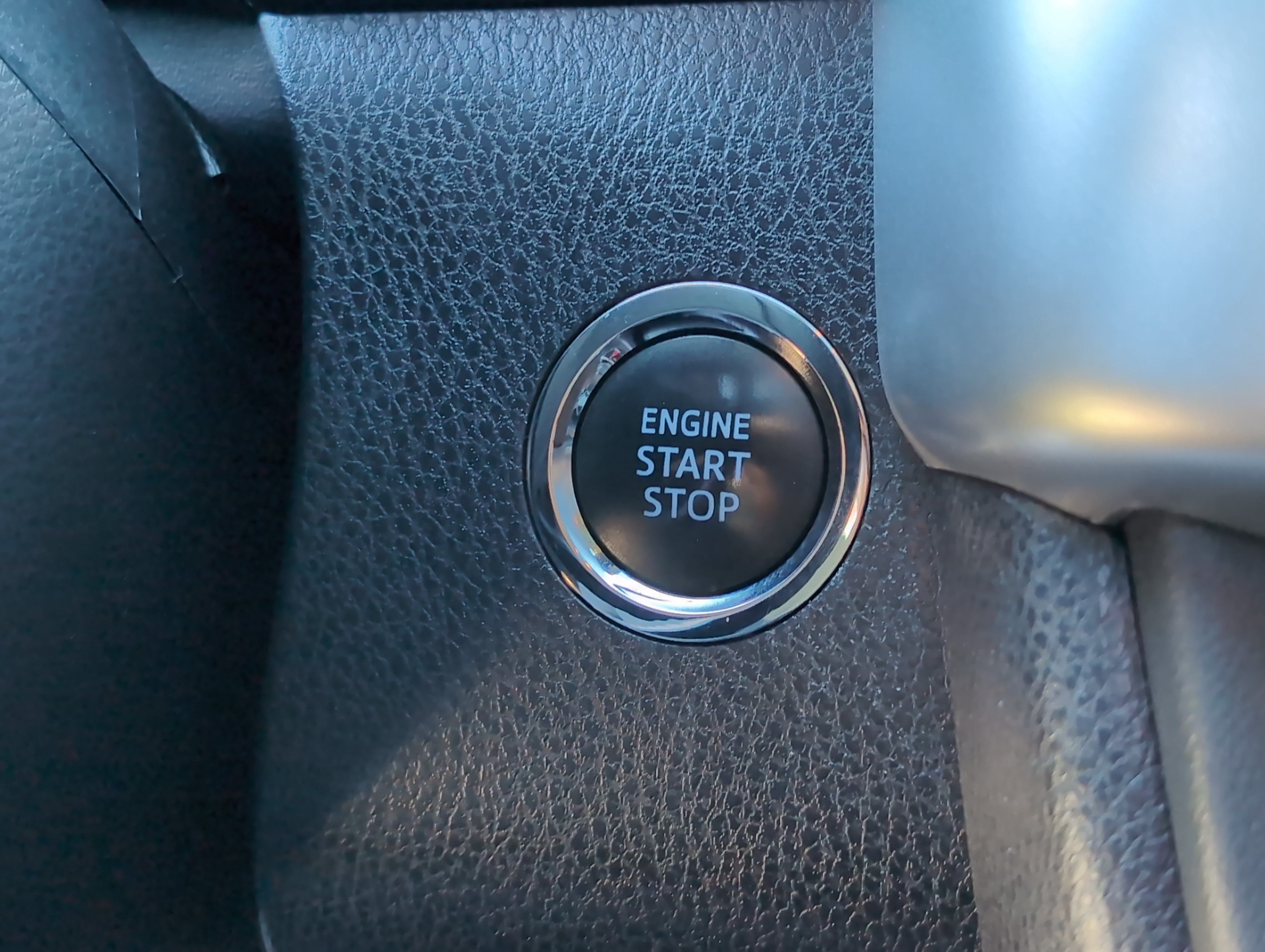 Used 2018 Toyota Highlander SE AWD/4WD image 41