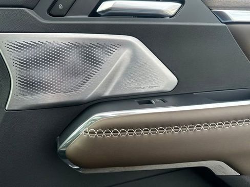 New 2026 GMC Acadia Denali Ultimate w/ LPO, Floor Liner Package image 11