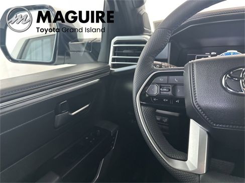 Used 2025 Toyota Tundra Platinum image 7