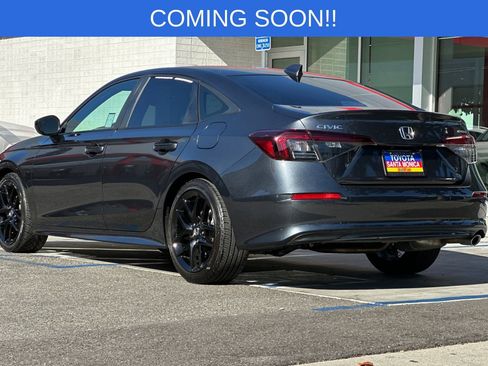 Used 2025 Honda Civic Sport image 6