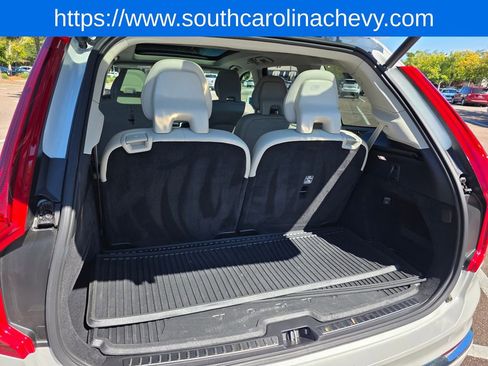 Used 2025 Volvo XC90 T8 Ultra w/ Protection Package image 35