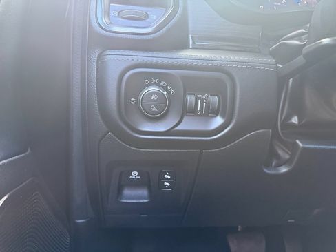 Used 2023 RAM 1500 Limited AWD/4WD image 25