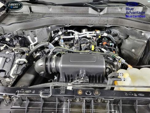 Certified 2023 Ford Explorer XLT w/ Equipment Group 202A image 37