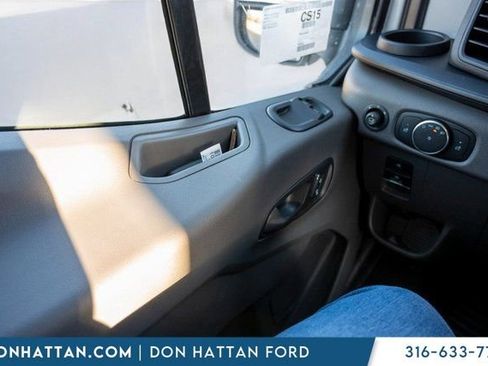 New 2026 Ford Transit 250 148 Medium Roof w/ Load Area Protection Package RWD image 16