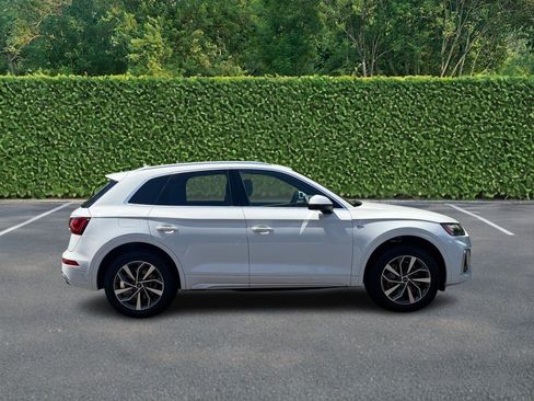 Used 2023 Audi Q5 2.0T Premium Plus w/ Premium Plus Package AWD/4WD image 2