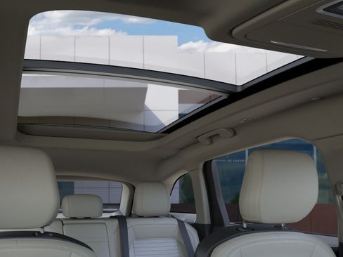 New 2026 Lincoln Nautilus Reserve AWD/4WD image 22