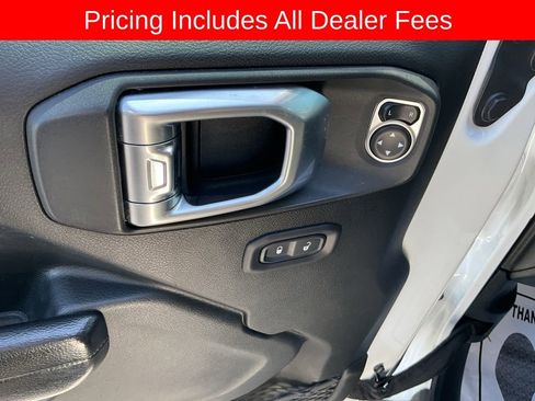 Used 2019 Jeep Wrangler Unlimited Sport S AWD/4WD image 6