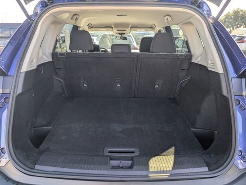 Used 2021 Nissan Rogue S image 29