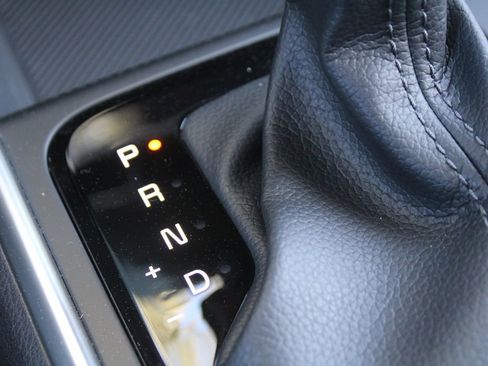 New 2026 Kia Carnival EX image 41