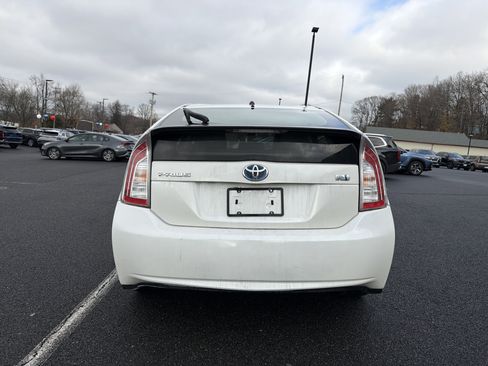 Used 2013 Toyota Prius Two image 7