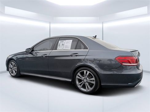 Used 2016 Mercedes-Benz E 350 Sedan w/ Premium Package image 5