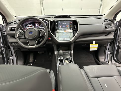 New 2026 Subaru Ascent Limited image 24