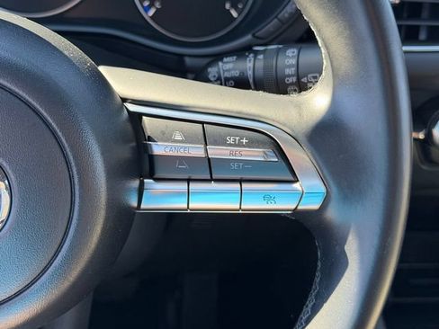 Used 2023 MAZDA MAZDA3 s FWD image 15