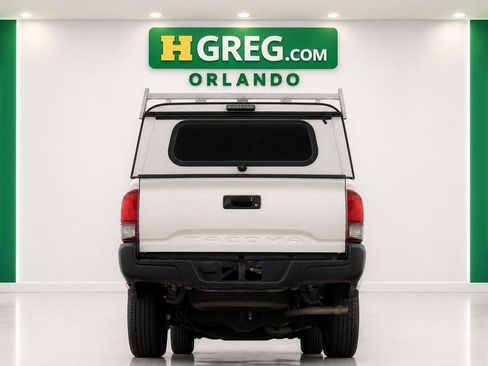 Used 2022 Toyota Tacoma SR RWD image 8
