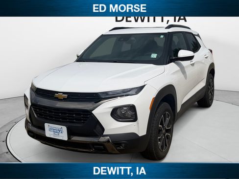 Used 2023 Chevrolet TrailBlazer ACTIV w/ Sun and Liftgate Package AWD/4WD image 1