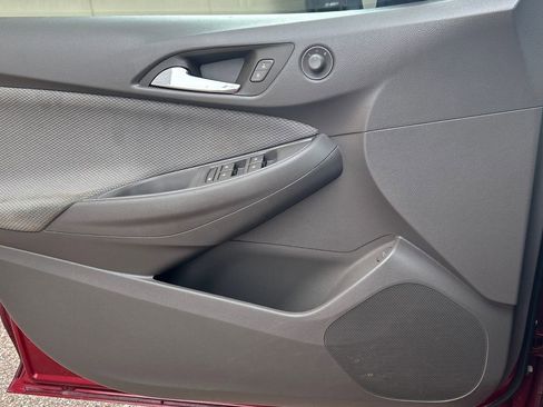 Used 2018 Chevrolet Cruze LT image 24