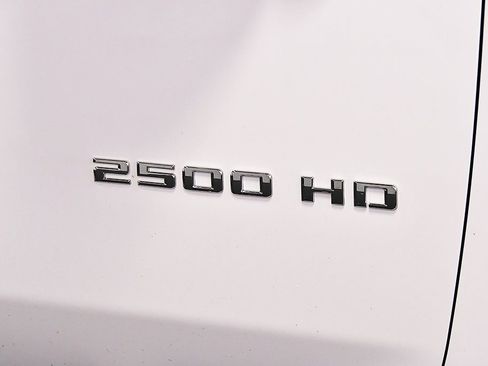 Used 2024 Chevrolet Silverado 2500 LTZ w/ LTZ Plus Package image 12