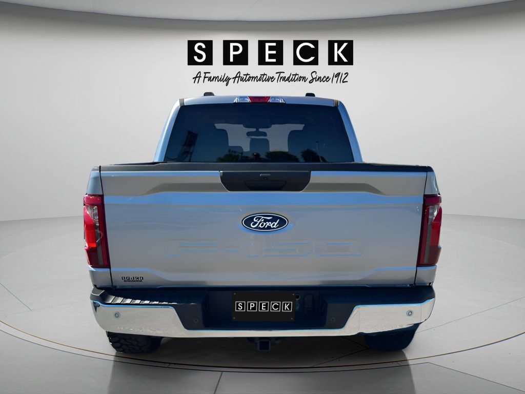 Used 2025 Ford F150 XLT w/ Equipment Group 301A Standard AWD/4WD image 4